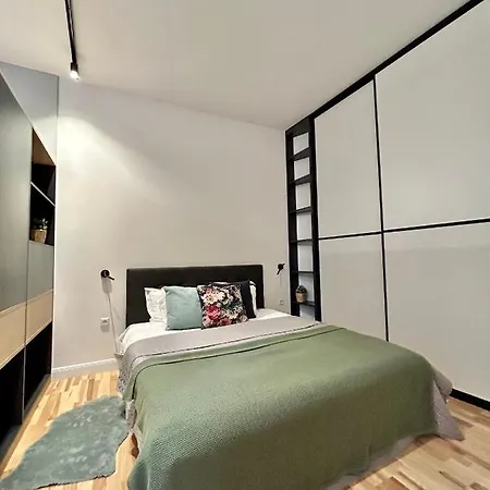 Harmony- Brand New & Cozy Very Center Of Apartment