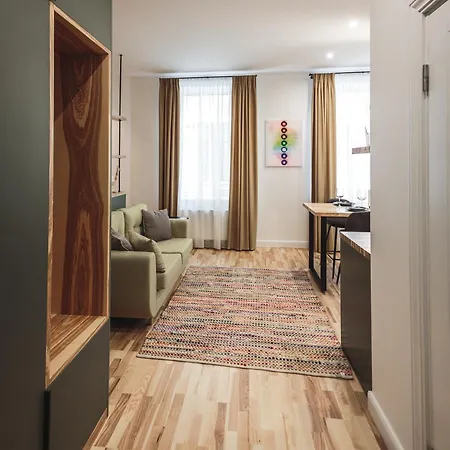 Harmony- Brand New & Cozy Very Center Of Apartment