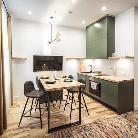 Harmony- Brand New & Cozy Very Center Of Apartment *
