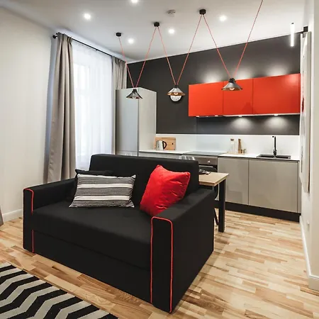 Harmony- Brand New & Cozy Very Center Of *